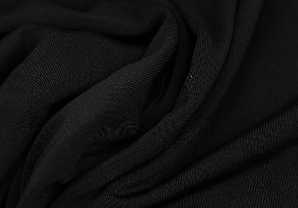 ISSEY MIYAKE Stretch Sleeveless Top K-168183_008