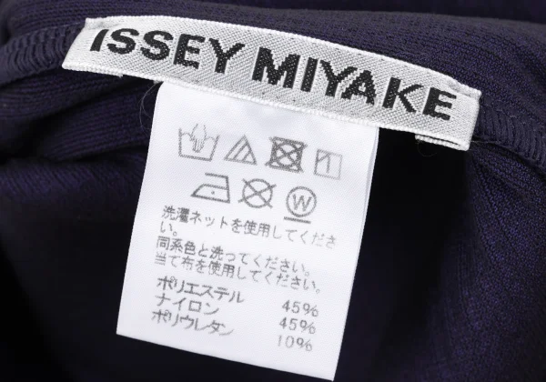 ISSEY MIYAKE Rib Turtleneck Sleeveless Top K-168184_011