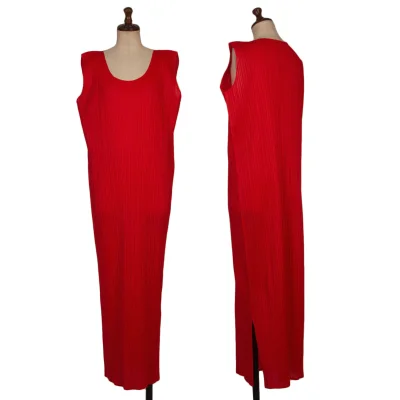PLEATS PLEASE Side Slit Sleeveless Pleated Dress