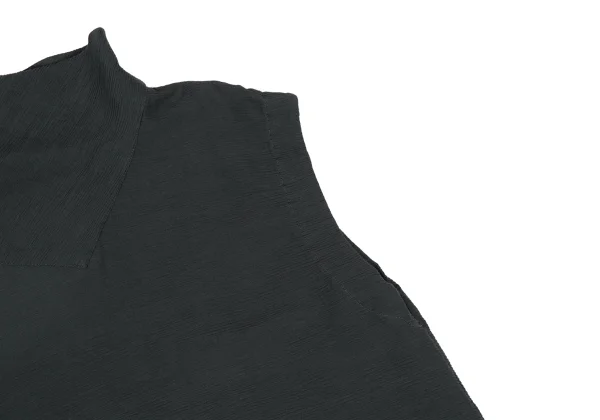 Plantation Wrinkle Pleated Turtleneck Sleeveless Top K-168227_004