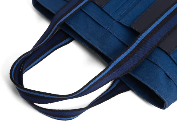 HERMES Troca Horizontal MM Tote Bag K-168321_011