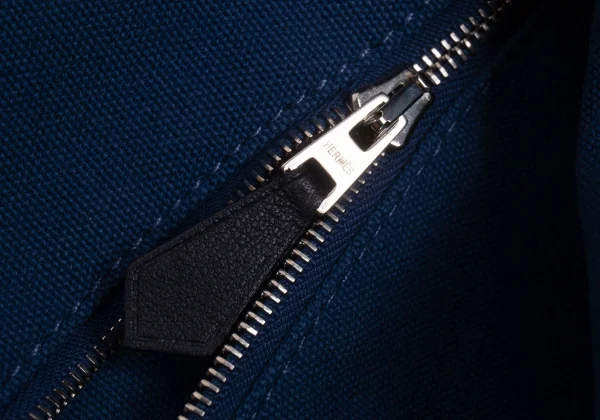 HERMES Troca Horizontal MM Tote Bag K-168321_016