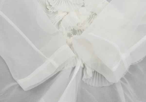 COMME des GARCONS Pleated Embellished Mesh T-shirt K-168465_007