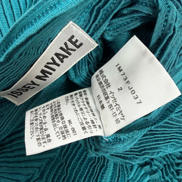 ISSEY MIYAKE 3D Steam Stretch Pleats Sleeveless Top K-168673_011