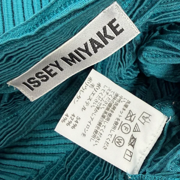 ISSEY MIYAKE 3D Steam Stretch Pleats Sleeveless Top K-168673_012