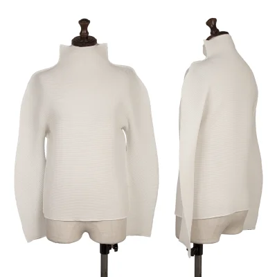 ISSEY MIYAKE me Stretch Pleats High-neck Top