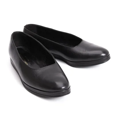 COMME des GARCONS Leather Pumps