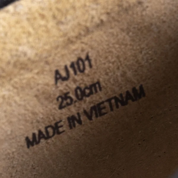 ISSEY MIYAKE Metal Heel Design Leather Shoes K-168966_012