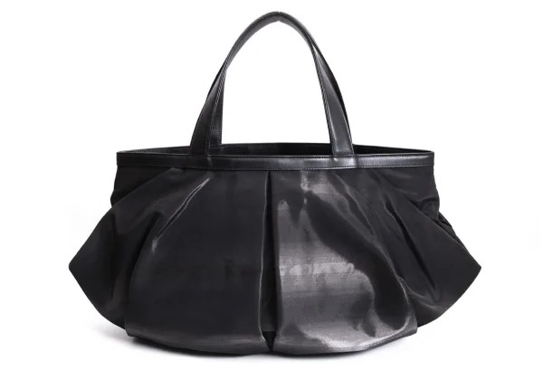 ISSEY MIYAKE Shiny Tuck Hand Bag K-168979_002