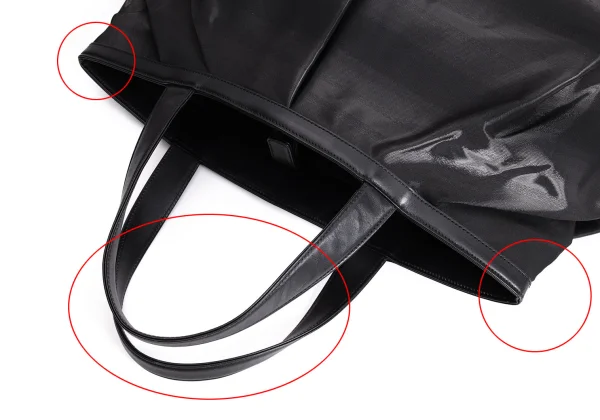 ISSEY MIYAKE Shiny Tuck Hand Bag K-168979_007