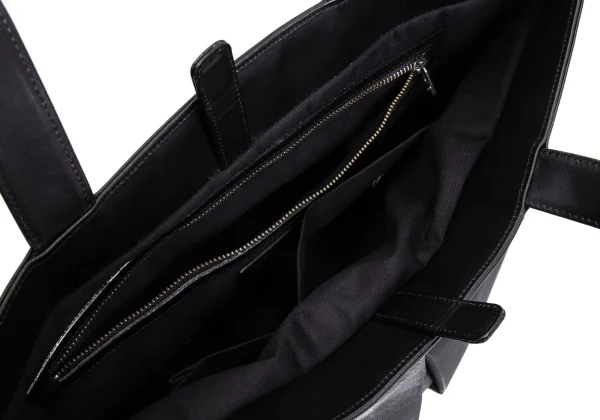 ISSEY MIYAKE Shiny Tuck Hand Bag K-168979_012