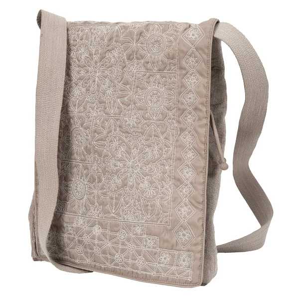 ISSEY MIYAKE HaaT TaMaSHa Stitch Flap Shoulder Bag Beige  K-169129_001