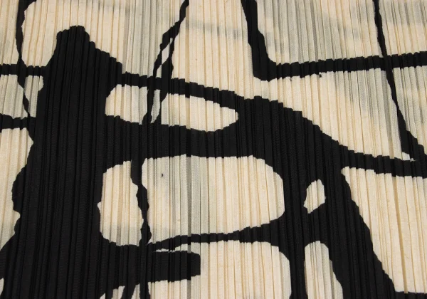 PLEATS PLEASE Graphic Print Dress K-169334_010