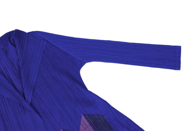 PLEATS PLEASE Geometric Patch Buttonless Coat K-169374_005