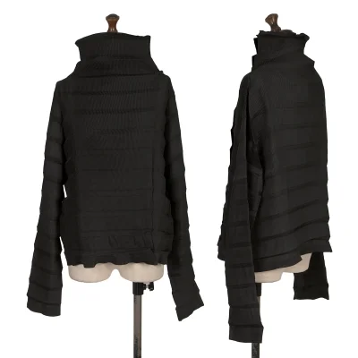 ISSEY MIYAKE Zig Zag Pleats Wrap Blouse