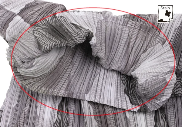 ISSEY MIYAKE Graphic Print Pleated Sleeveless Top K-169415_007