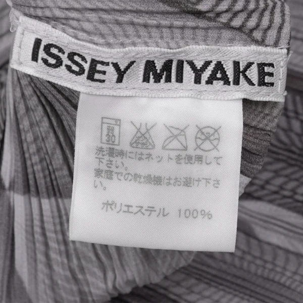 ISSEY MIYAKE Graphic Print Pleated Sleeveless Top K-169415_015