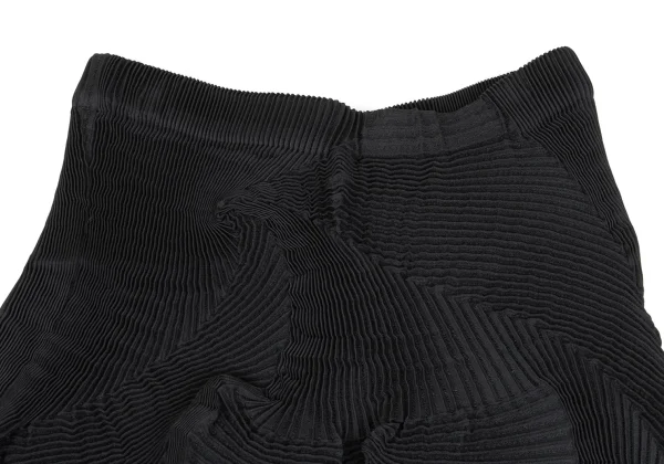 ISSEY MIYAKE 3D Steam Stretch Woven Skirt K-169420_004
