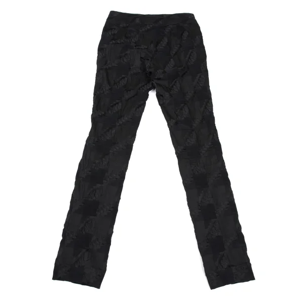 ISSEY MIYAKE Stretch Geometric Jacquard Pants K-169461_010