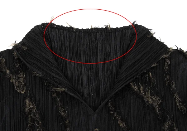 PLEATS PLEASE Fringe Line V Neck Top K-169530_005