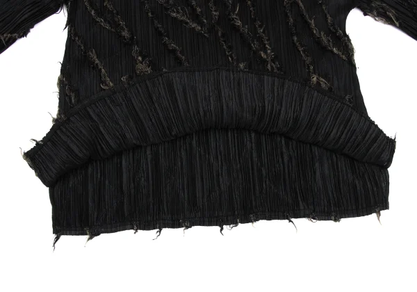 PLEATS PLEASE Fringe Line V Neck Top K-169530_010