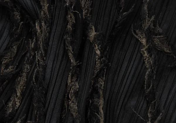 PLEATS PLEASE Fringe Line V Neck Top K-169530_013