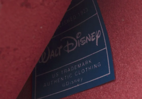 COMME des GARCONS Oswald the Lucky Rabbit Zipper Coin Case K-169572_011