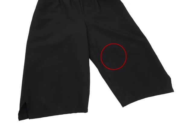 COMME des GARCONS GIRL Poly Hem Slit Shorts K-169583_005