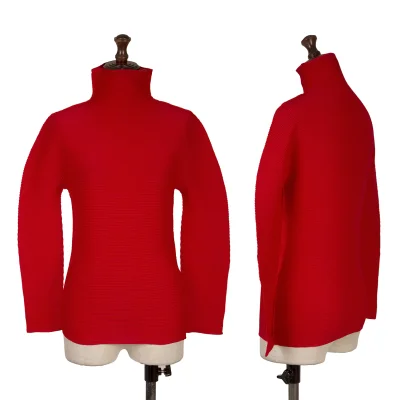 ISSEY MIYAKE me Stretch Pleated High Neck Top