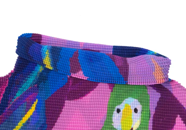 ISSEY MIYAKE me PARAKEET Graphic Print Stretch Pleats T-shirt K-169588_005