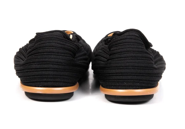 PLEATS PLEASE Pleated Flat Shoes K-169590_008