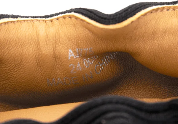 PLEATS PLEASE Pleated Flat Shoes K-169590_010