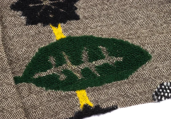 ISSEY MIYAKE me Dot Leaf Embroidery Herringbone Cardigan K-169599_009