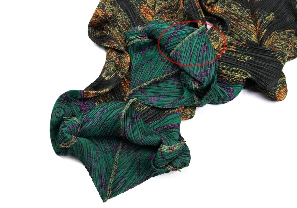 PLEATS PLEASE Graphic Print Wave Pants K-169612_007