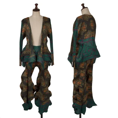 PLEATS PLEASE Graphic Print Wave Cardigan & Pants