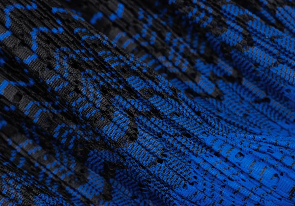 PLEATS PLEASE Gradient Stripe Mesh Flare Skirt K-169615_010