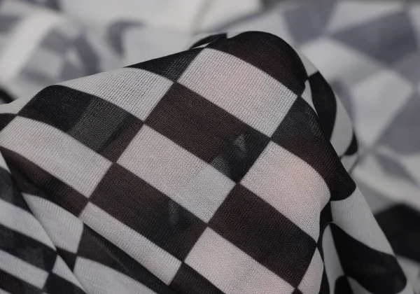 COMME des GARCONS Checker Printed See-through T Shirt K-169702_012