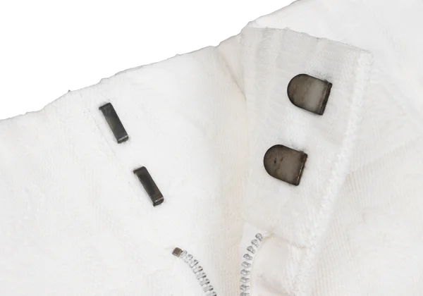 COMME des GARCONS Embroidery Shorts K-169716_004