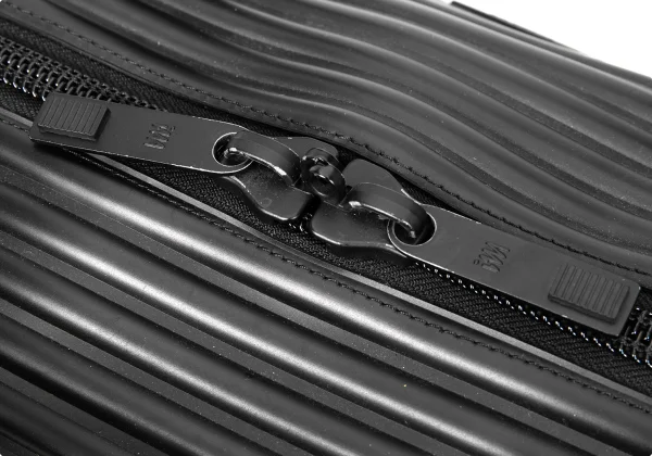 ISSEY MIYAKE Switching Canvas Big Hand Bag K-169742_010