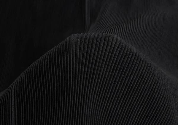 PLEATS PLEASE Mist Pleated V-neck T Shirt  K-169755_009