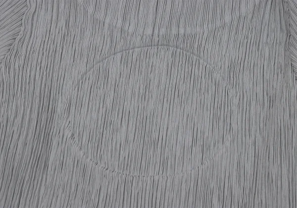 ISSEY MIYAKE Circle Embossed Neck Design Pleated T Shirt K-170252_012