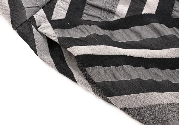 ISSEY MIYAKE Stretch Mixed-material Striped Pants K-170623_007