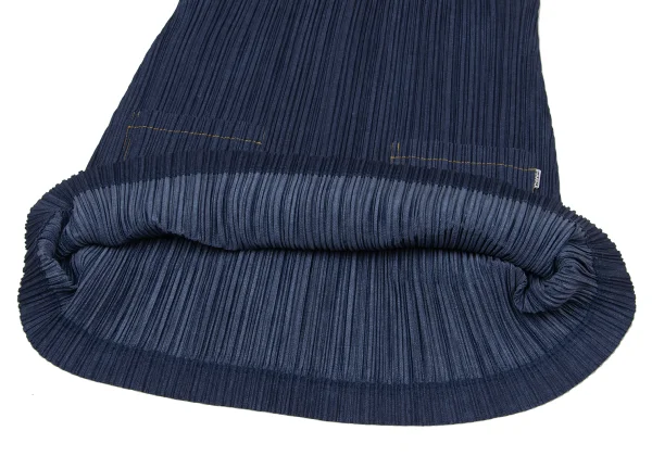 PLEATS PLEASE Denim Transfer Stitch Sleeveless Top K-170915_012