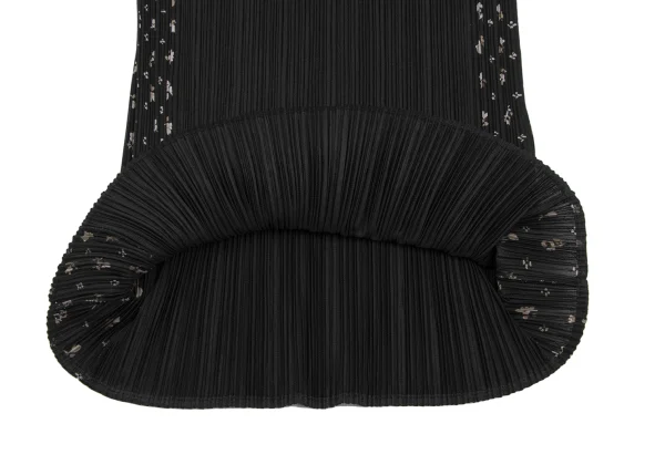 PLEATS PLEASE Flower Print Switching High-neck Top K-171003_007