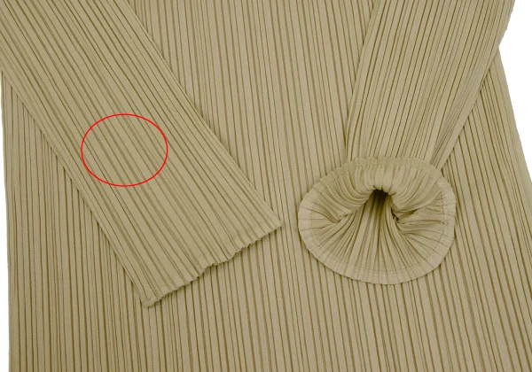 PLEATS PLEASE High-neck Top K-171004_005