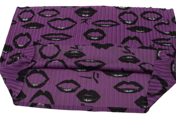 PLEATS PLEASE Lip Print Snood K-171050_004