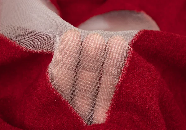 COMME des GARCONS Heart Mesh Mole Knit K-171164_013