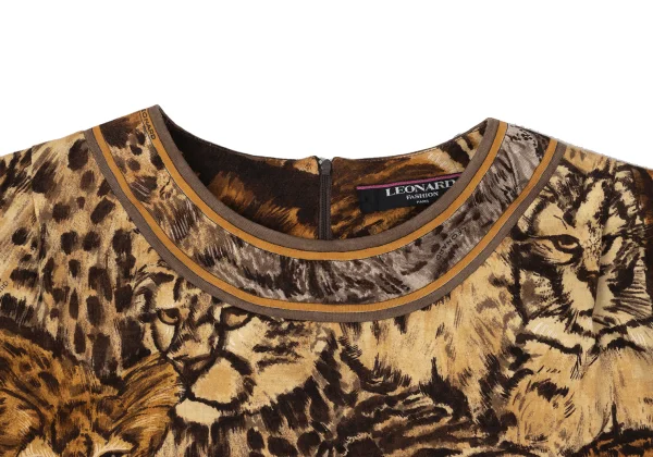 LEONARD Animal print Gather Shoulder Blouse K-171263_004