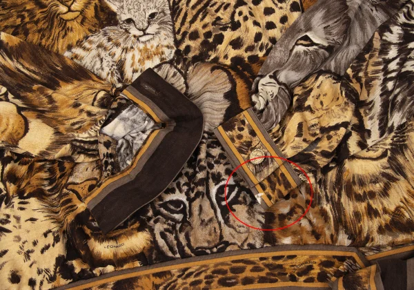 LEONARD Animal print Gather Shoulder Blouse K-171263_008