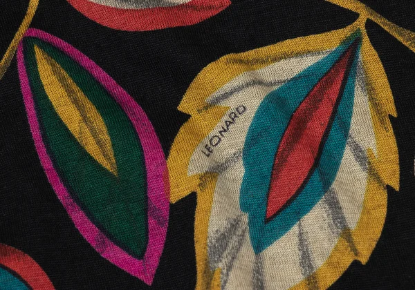 LEONARD Colorful Leaf Print Gather Shoulder Blouse K-171264_012